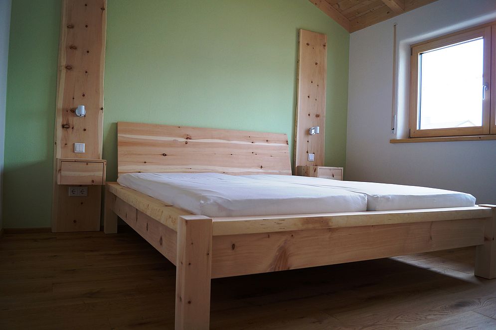 Bett / Schlafzimmermöbel – Bild 3