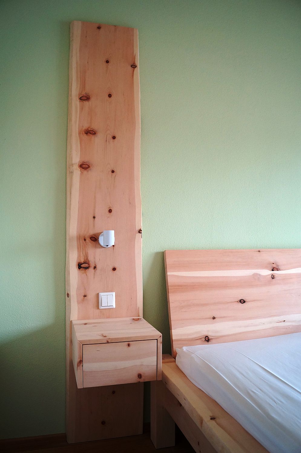 Bett / Schlafzimmermöbel – Bild 6