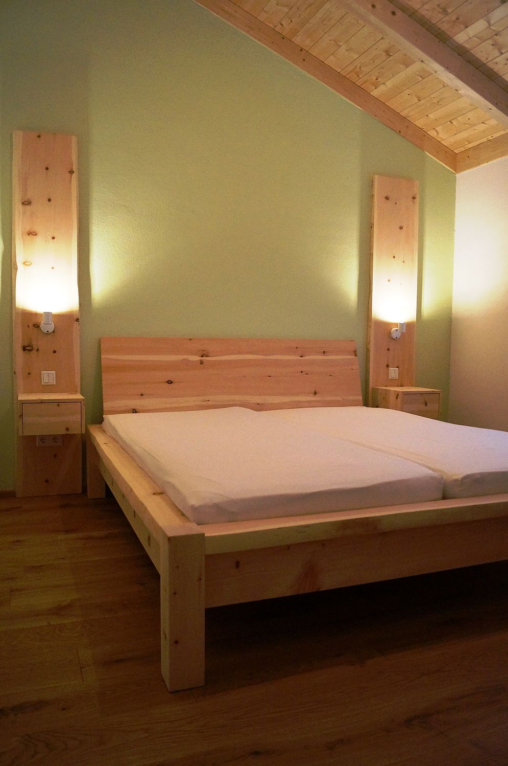 Bett / Schlafzimmermöbel – Bild 7