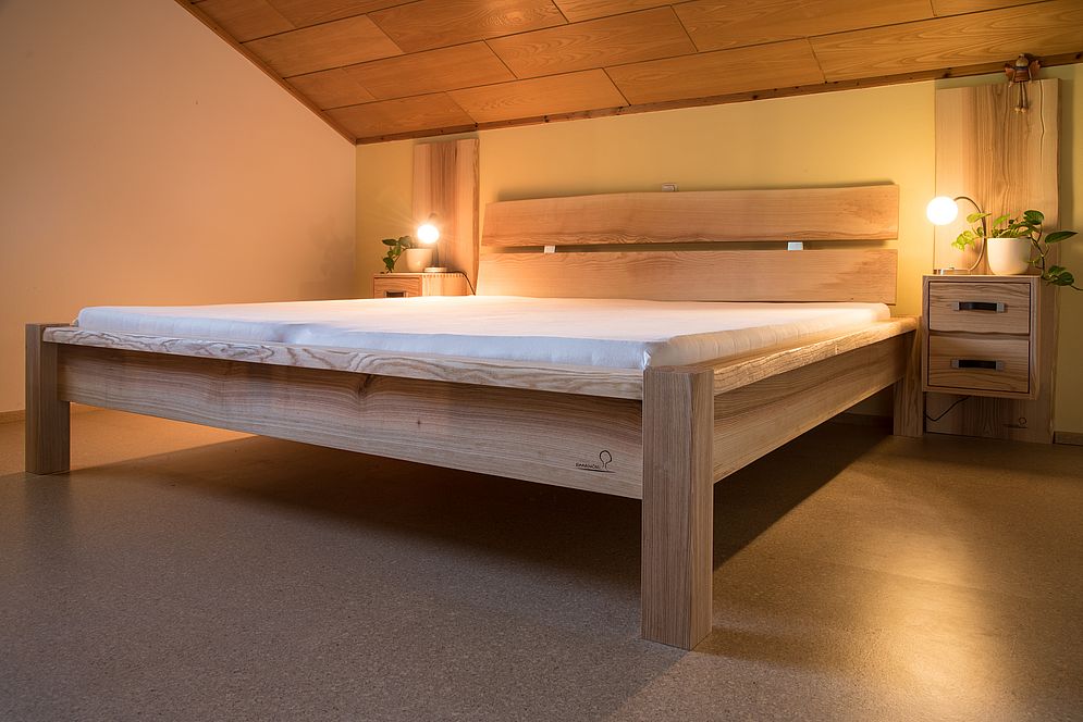 Bett / Schlafzimmermöbel – Bild 11