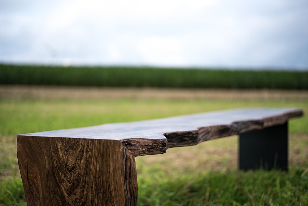 handgefertigte Esstische aus Massivholz – Bild 76