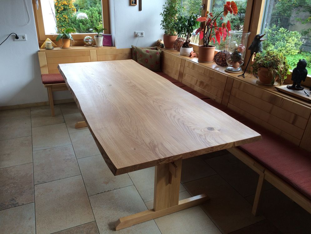 handgefertigte Esstische aus Massivholz – Bild 43